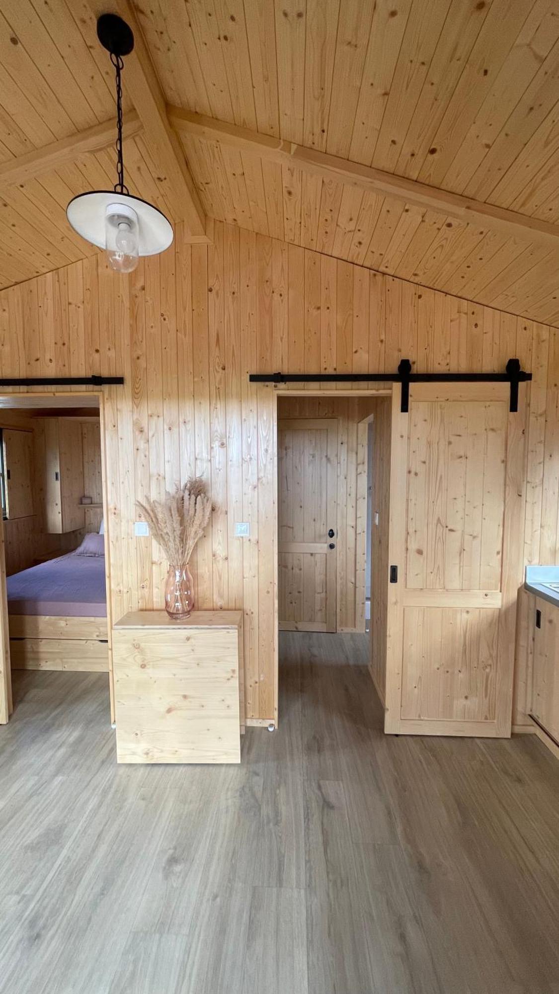 Lodge Dans Les Vignes Domaine Terre Des Mages *