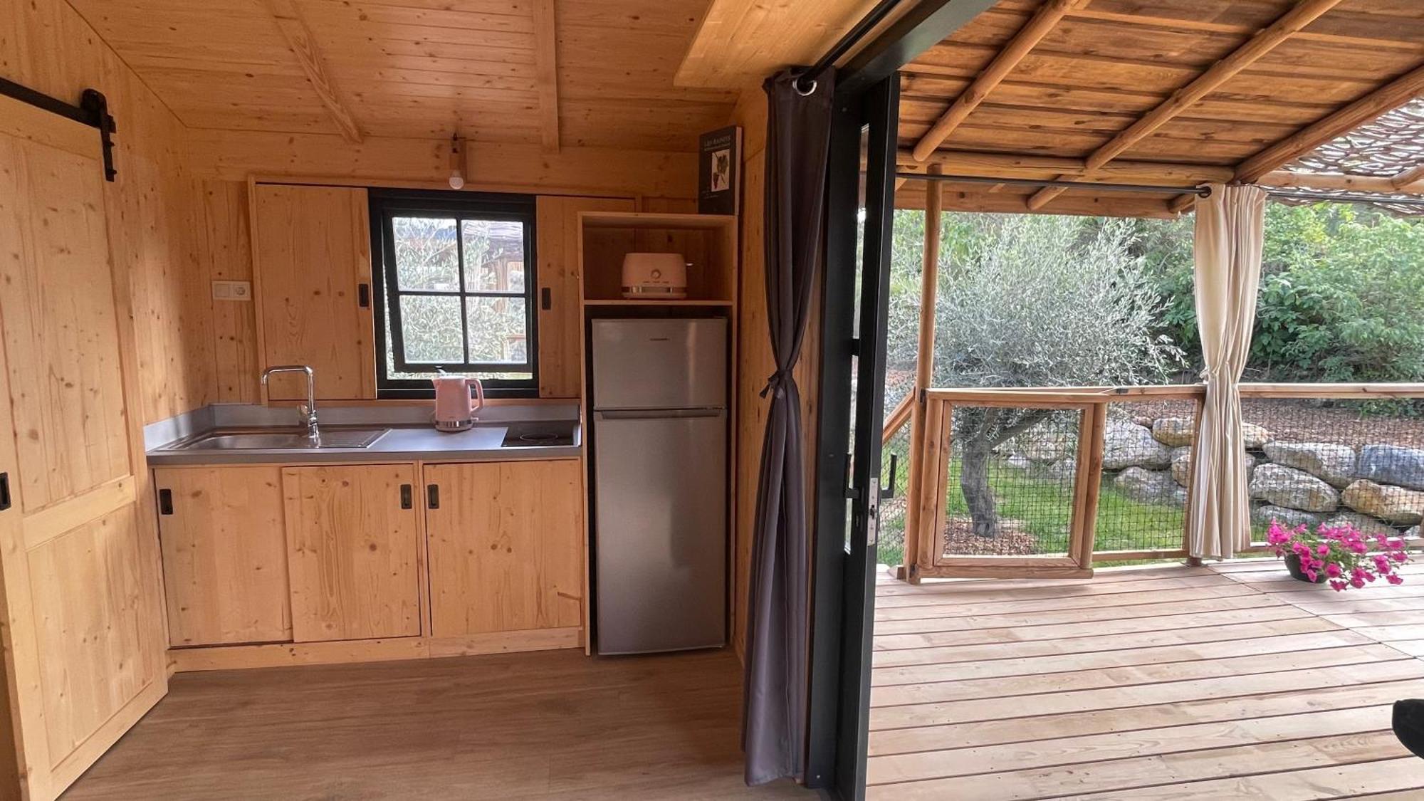 Dans Les Vignes Domaine Terre Des Mages Lodge